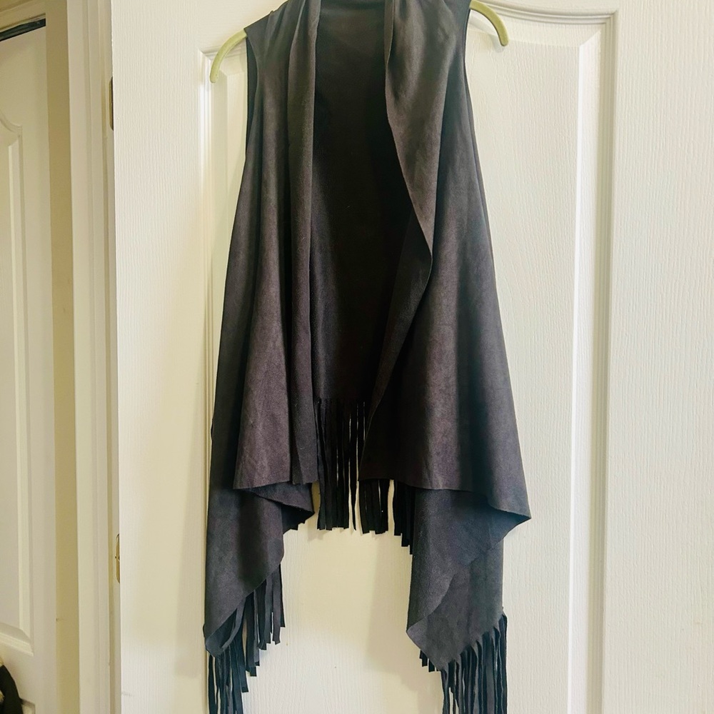Umgee Black Suede-Look Fringe Vest